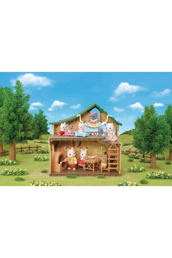 Calico Critters Lakeside Lodge Gift Set