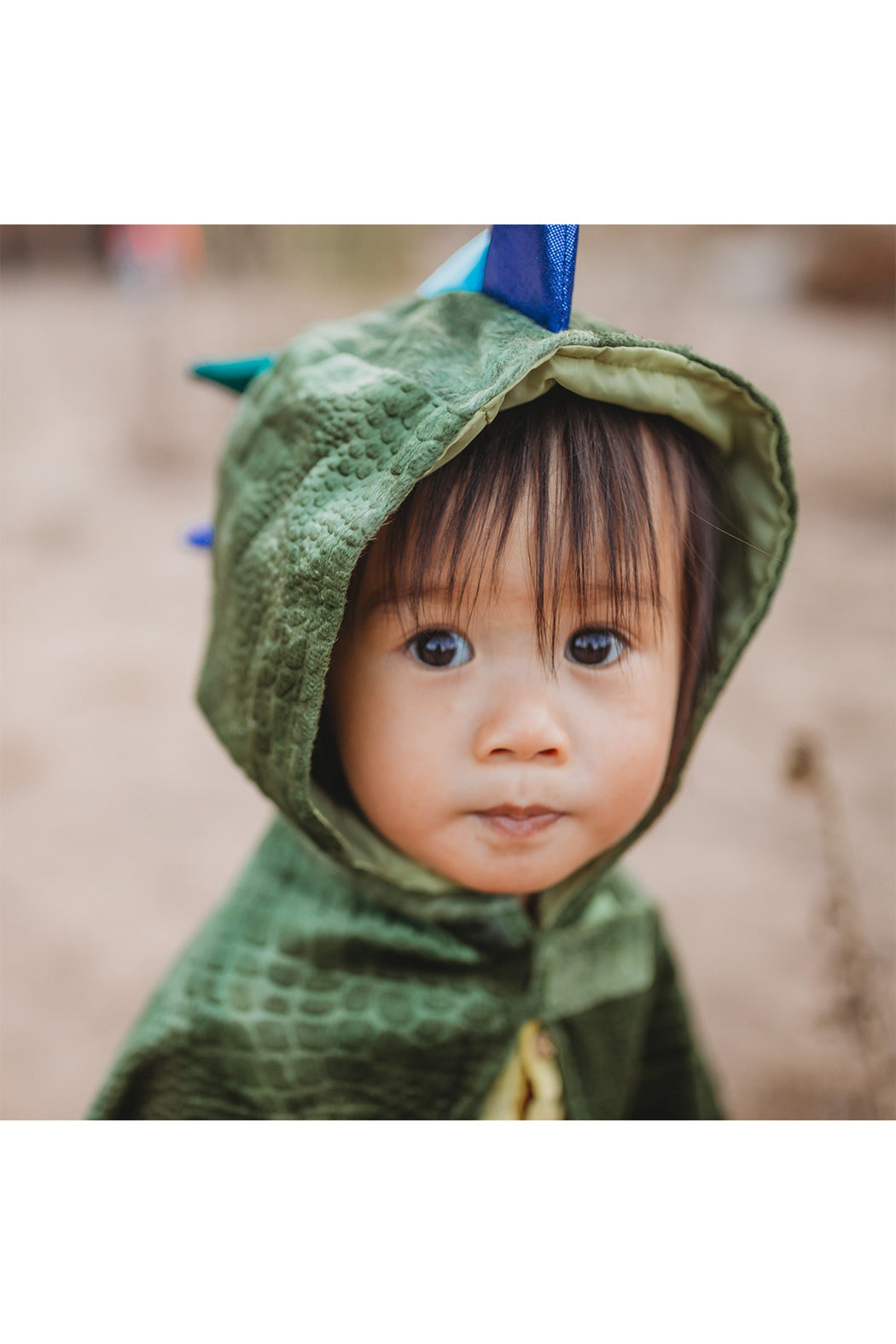 Great Pretenders - Reversible Unicorn & Dragon Cape in Green – Melbourne